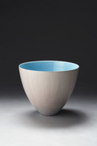 pjg_northern_lights_white_bowl_blue_interior_.jpg pjg_northern_lights_white_bowl_blue_interior_.jpg